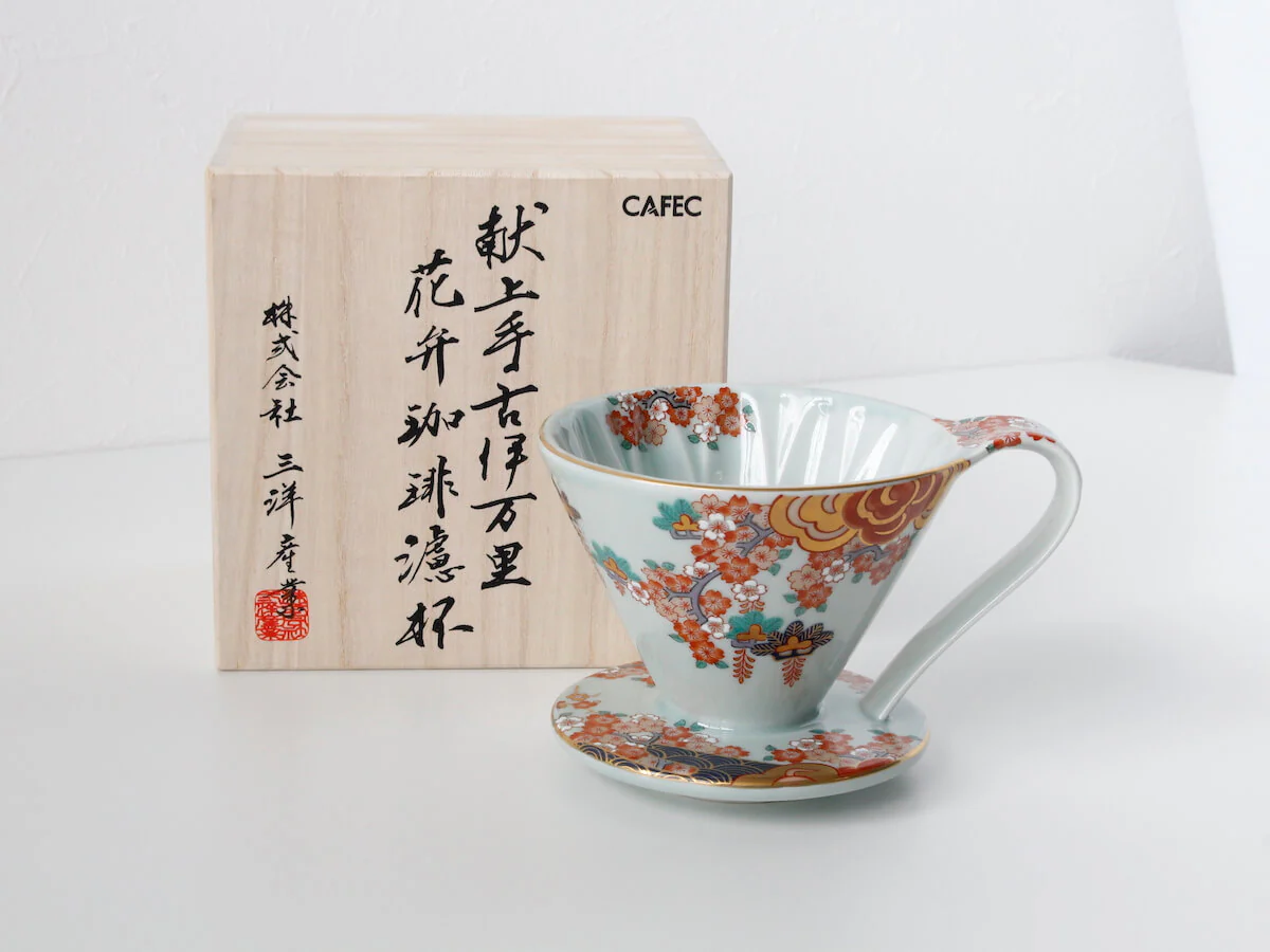 CAFEC | 50th Anniversary Imari-Ware Flower Dripper (Limited Edition) - Image 3