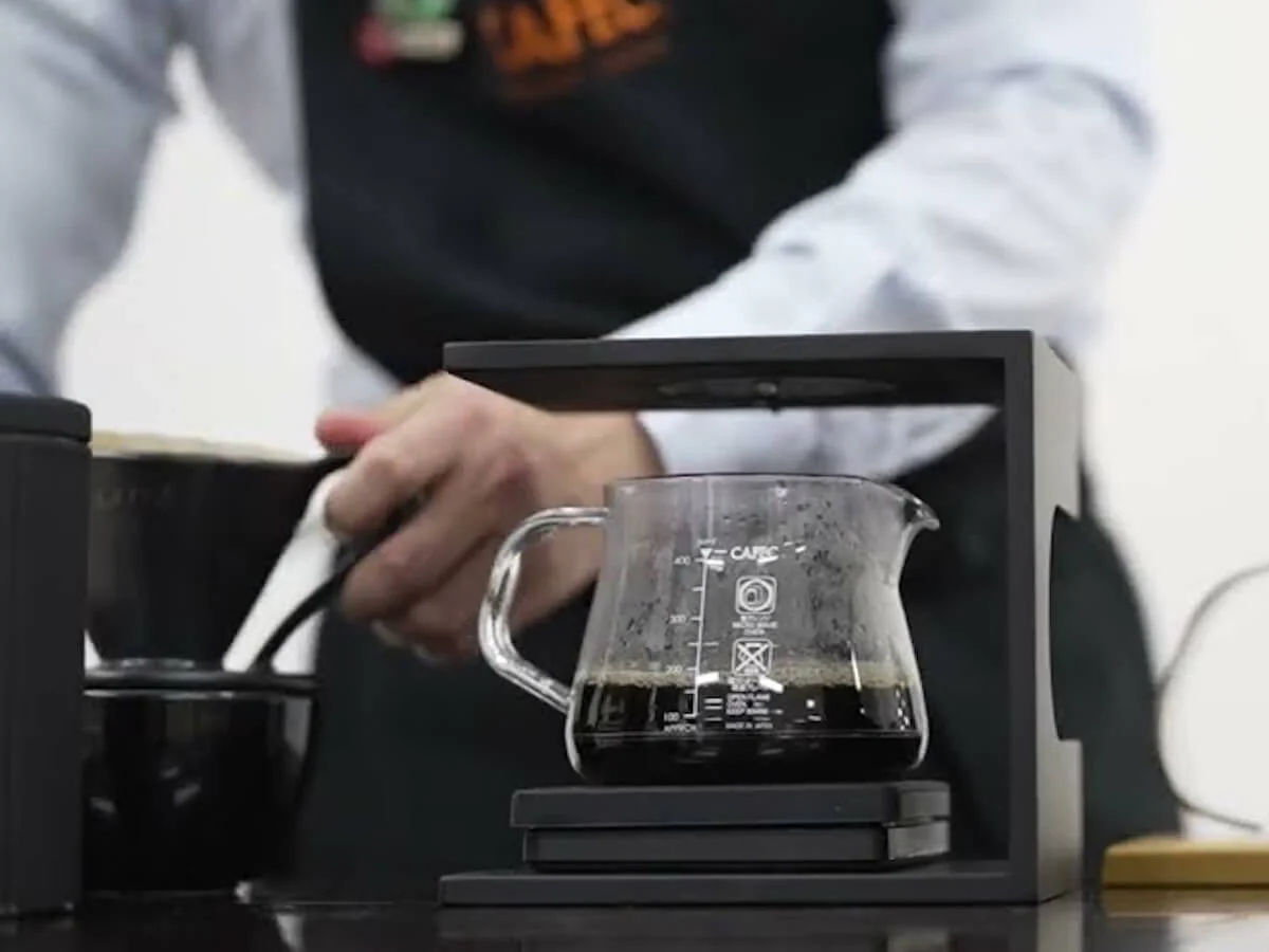 CAFEC | Bamboo Pour Over Holder - Image 2