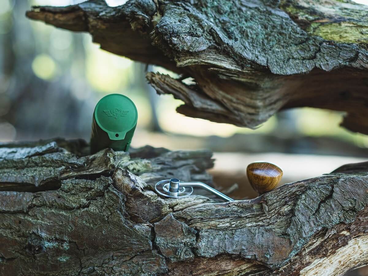 Comandante | X25 Trailmaster Travel Coffee Grinder - Forest - Image 4