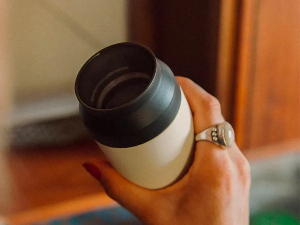 Kinto | Travel Tumbler - Sand Beige - Image 3