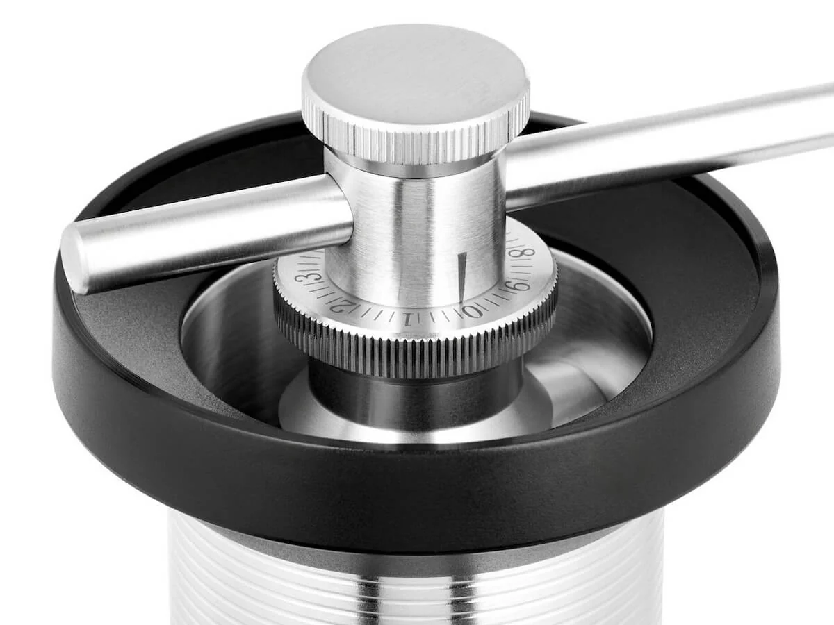 Kinu | M47 Manual Coffee Grinder - Rebel - Image 4