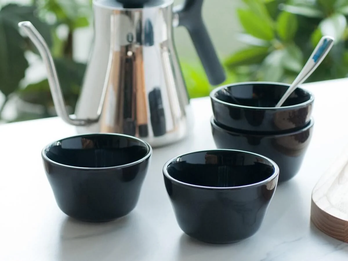 Loveramics | Colour Changing Cupping Bowl - Classic - Image 3