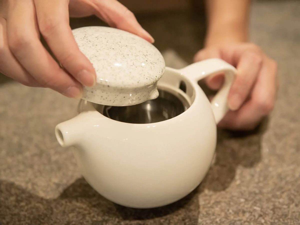 Loveramics | Pro Tea 400ml Teapot w. Infuser - Image 2